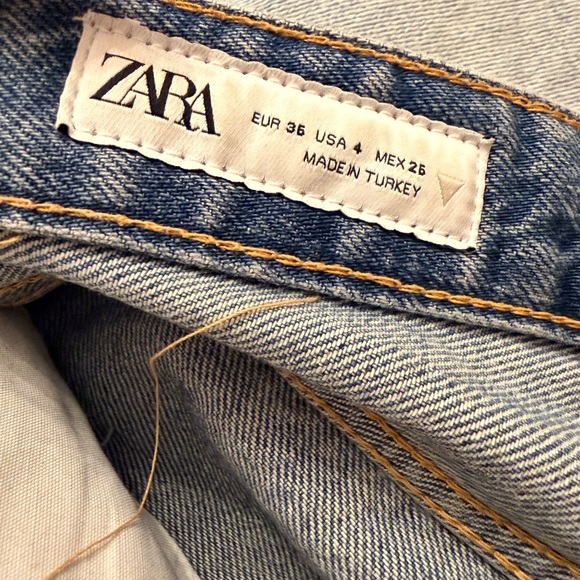 Zara women’s wide leg jeans in Light Blue - Picture 4 of 4